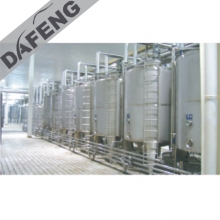 Jacketed mixer tank