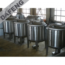 Vertical storage tank